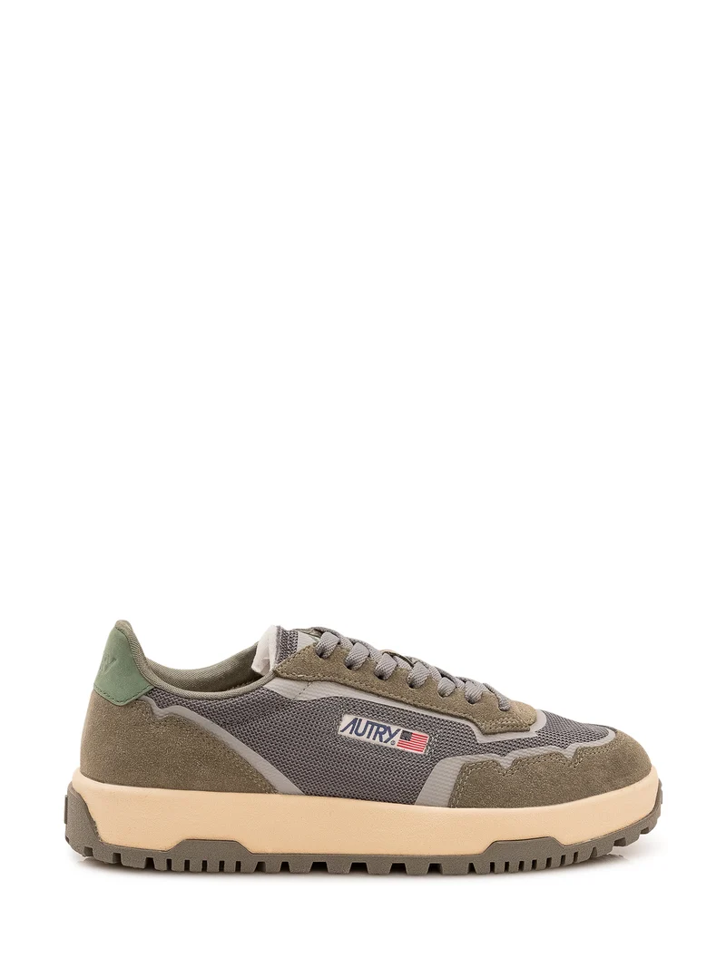 Sneaker Wildpace Low