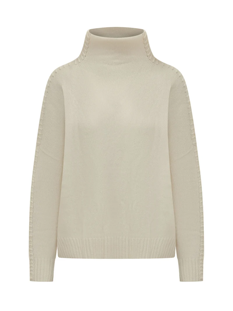 Dolcevita Thea con Cuciture Decorative