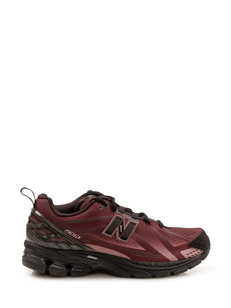 Sneakers Tecniche con Suola Segmentata