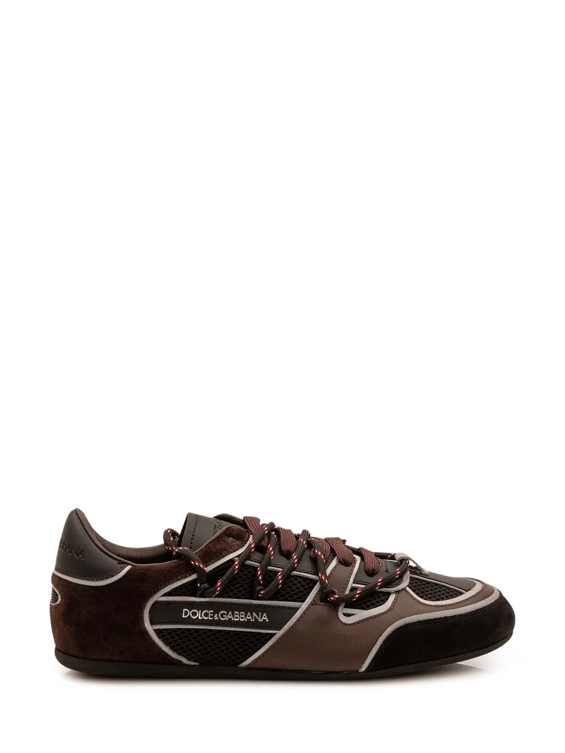Sneaker Bassa a Pannelli con Doppi Lacci
