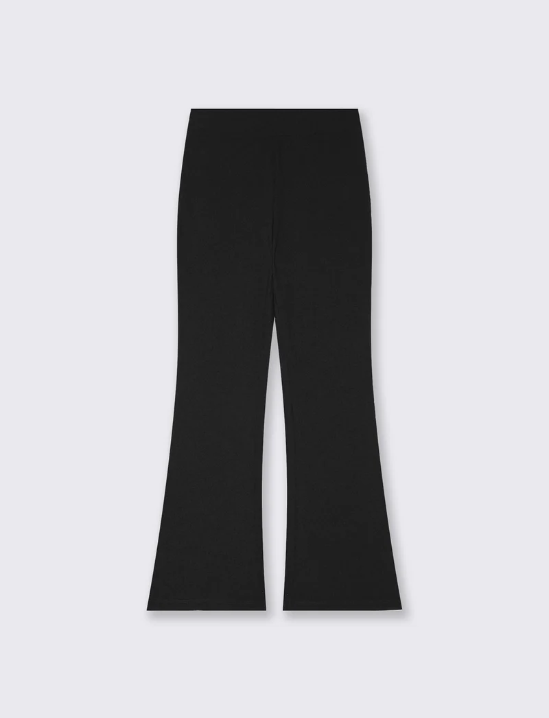Fuseaux flare: stile e comfort unici - Nero