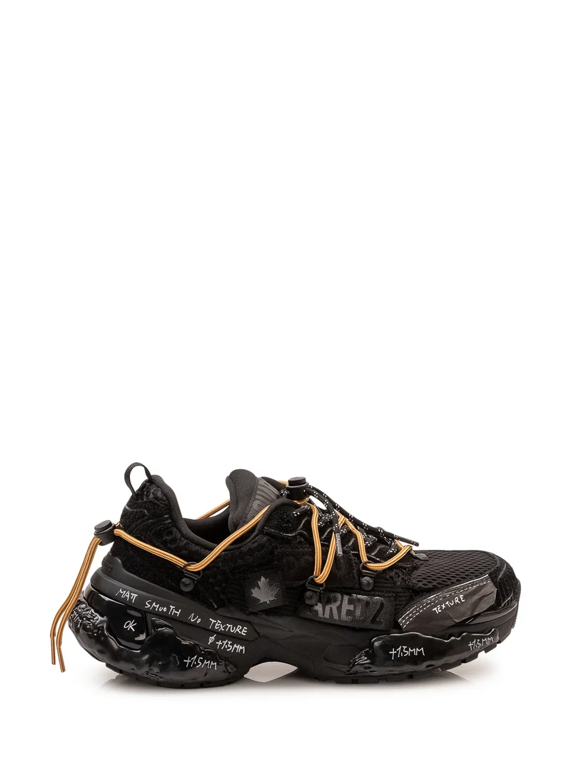 Sneaker con Lacci Tecnici e Suola Voluminosa