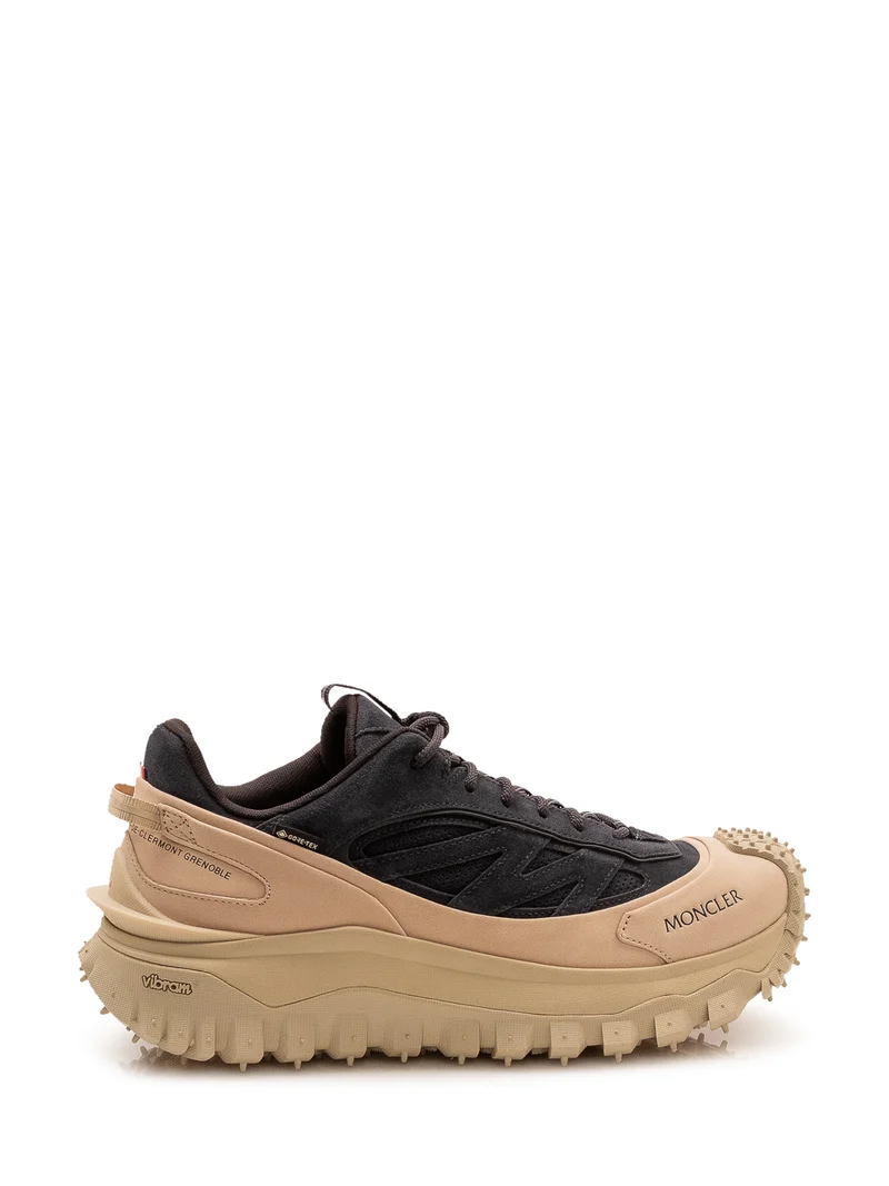 Sneakers Trailgrip con Suola Dentellata