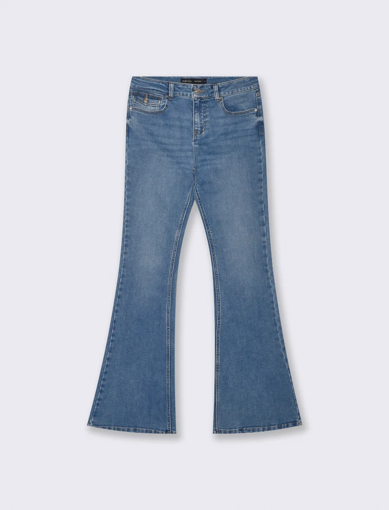 Jeans flare a vita bassa - Denim