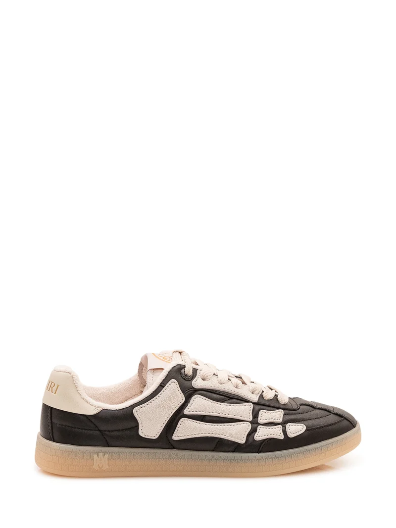 Sneaker Pacific Football