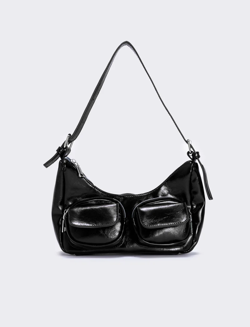 Borsa a spalla con tasche avanti - Nero