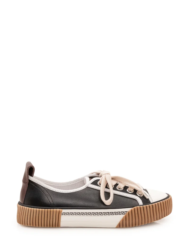 Sneaker Low Top con Motivo Geometrico
