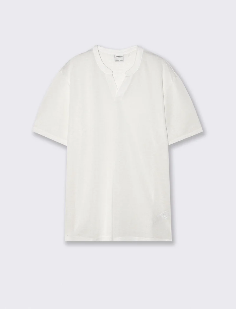 T-Shirt Coreana Derby con Colletto Aperto - Bianco