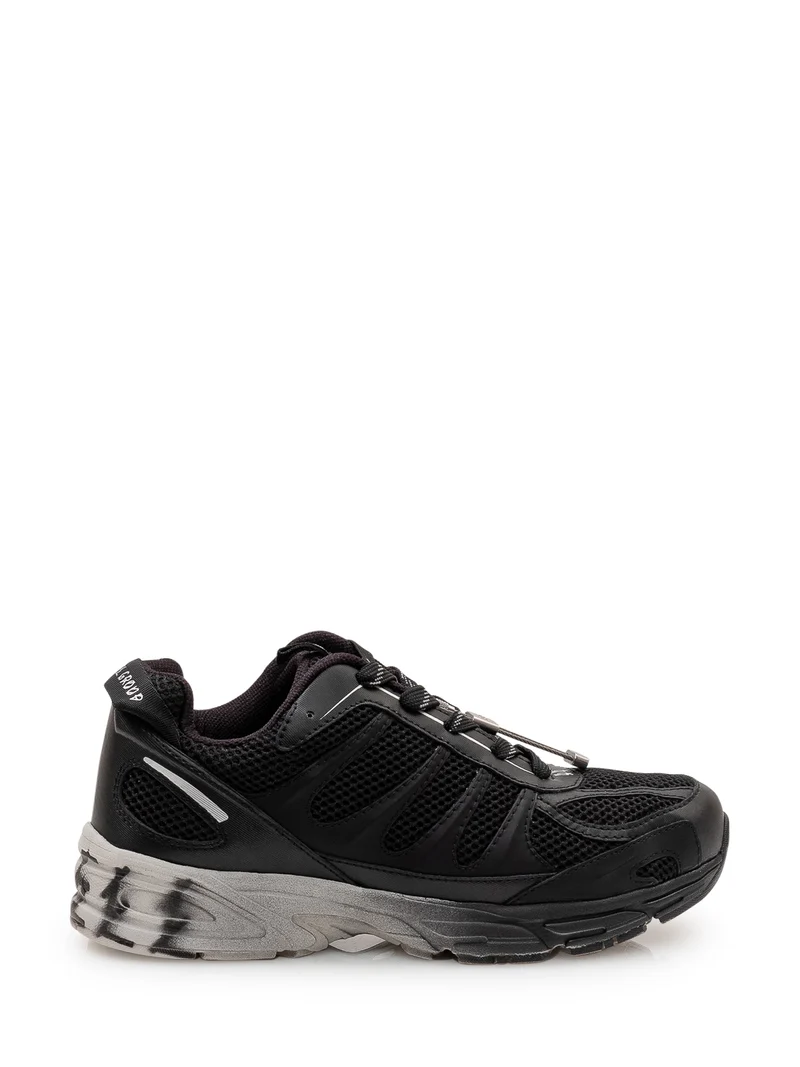 Sneakers Dragger con Lacci e Inserti in Mesh