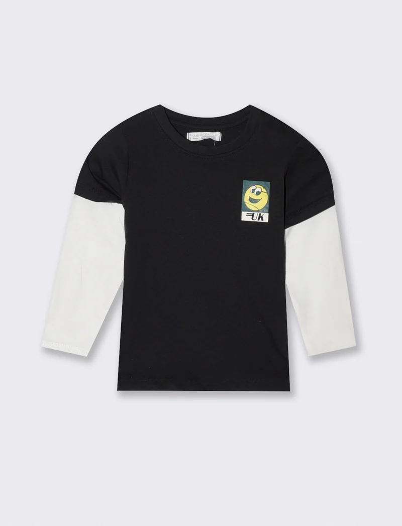 T-shirt doppia manica con stampa sportiva - Nero