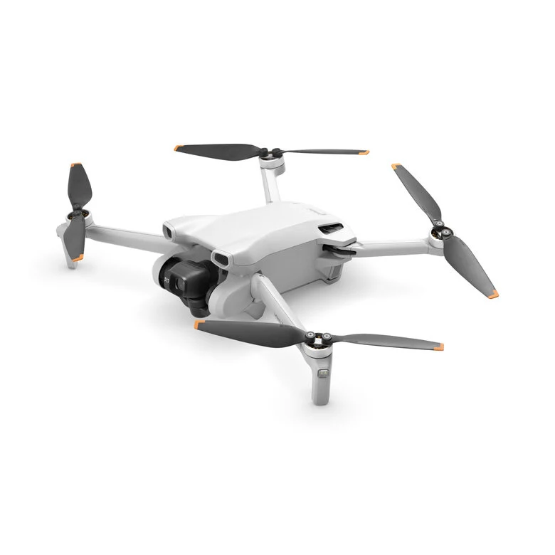 DJI Mini 3 Drone 4 rotori Quadrirotore 48 MP 3840 x 2160 Pixel 2453 mAh Grigio