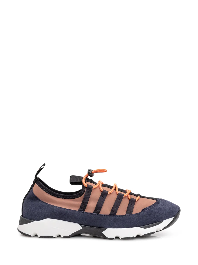 Sneakers Running Stringate