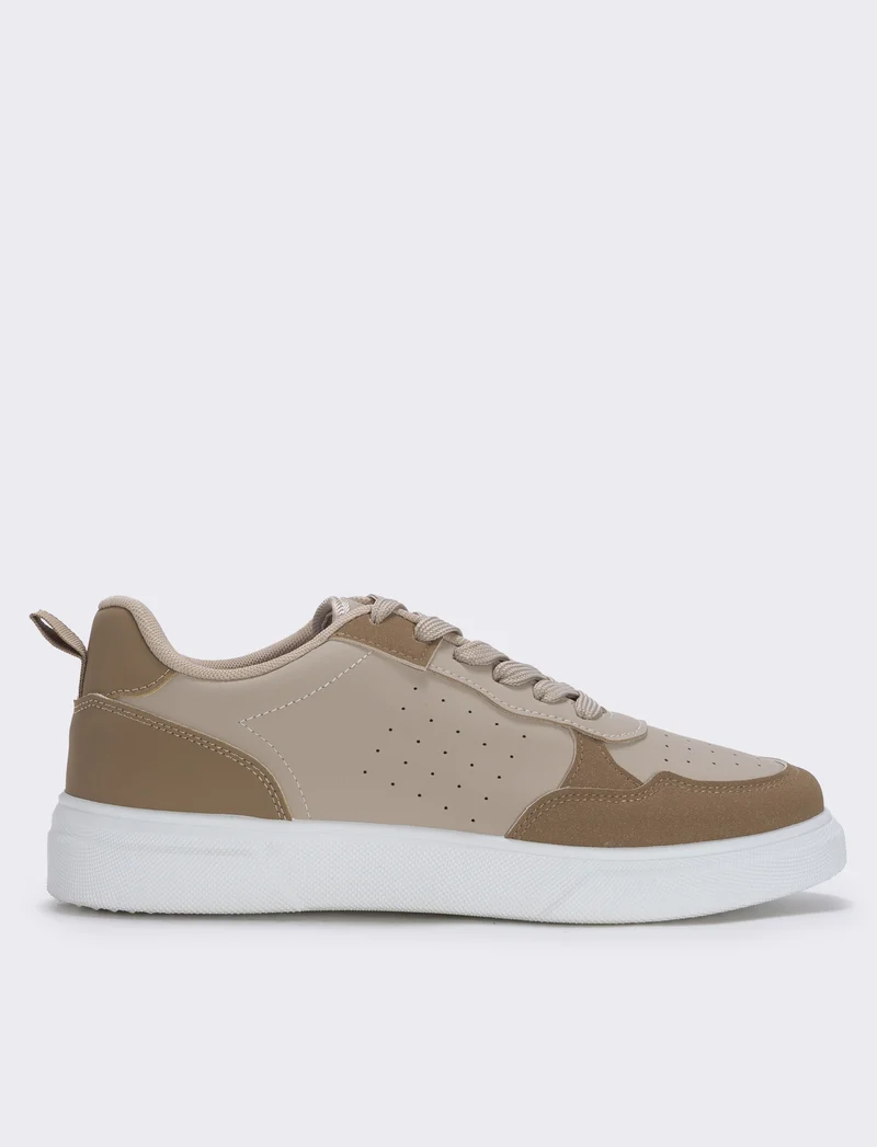 Sneakers bianche con riporti a contrasto - Beige