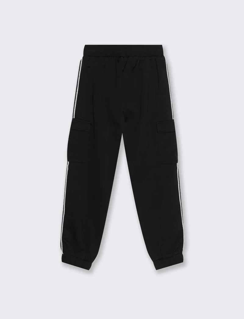 Jogger cargo con nastro a righe brillantinate. - Nero