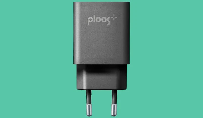 PLOOS - USB-C ADAPTER 18W - Universal Caricabatterie da rete USB-C 18W Nero