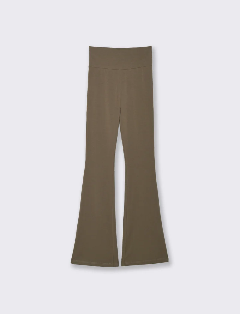 Legging basico flare da donna - Verde salvia