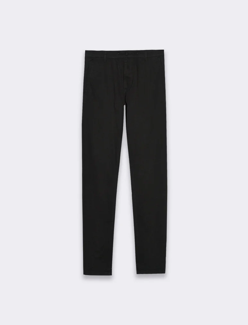Pantaloni chino slim fit da uomo - Nero